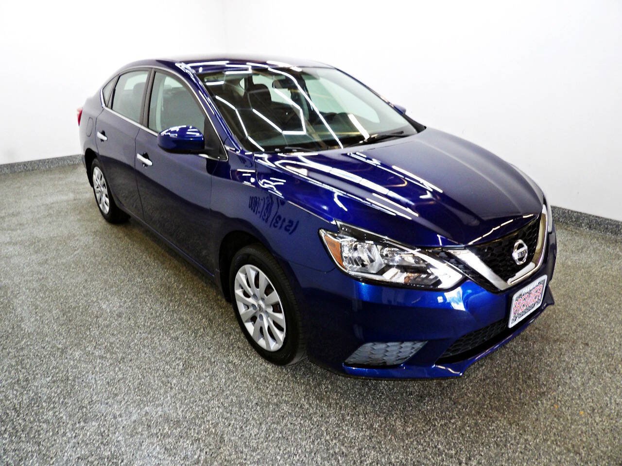 Used 2019 Nissan Sentra S FWD image 3
