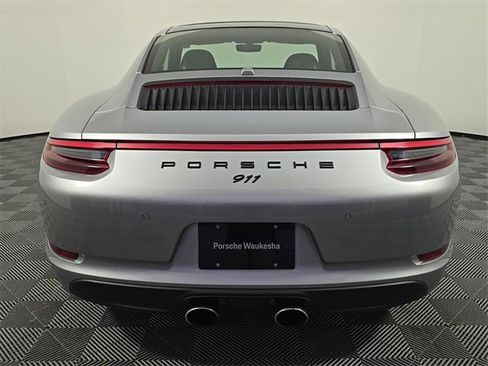 Used 2017 Porsche 911 Carrera 4S image 6