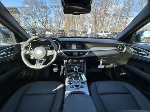 New 2026 Alfa Romeo Stelvio Sprint w/ Convenience Package AWD/4WD image 12