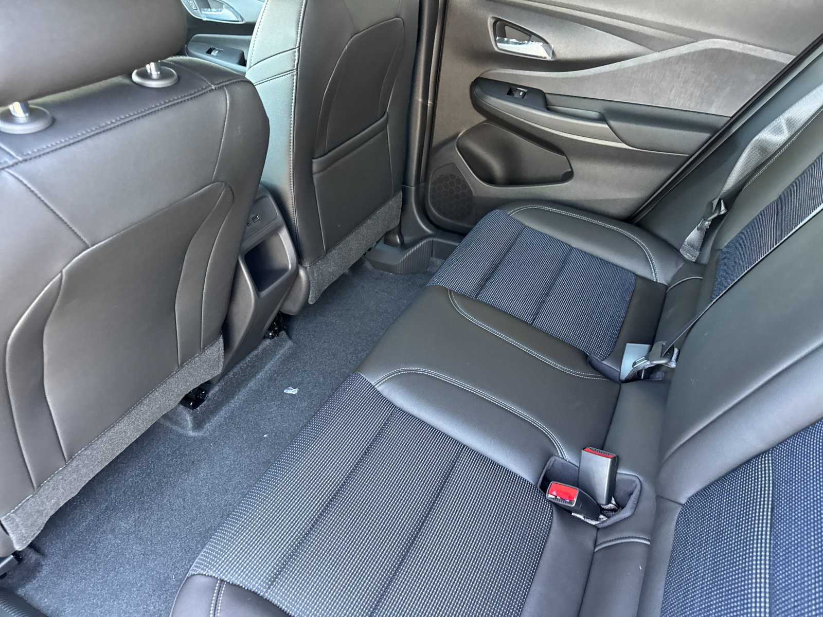New 2026 Buick Envista Sport Touring w/ Convenience I Package FWD image 12
