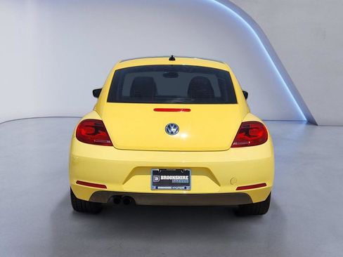 Used 2015 Volkswagen Beetle 1.8T FWD image 7