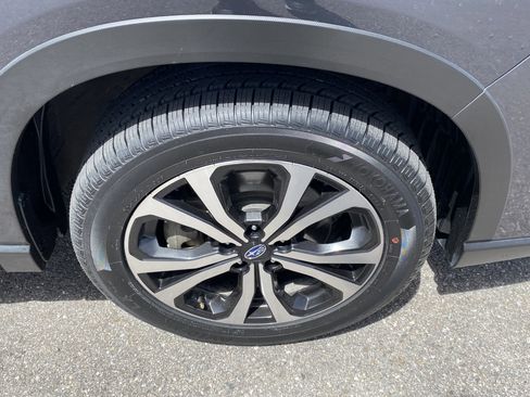 Certified 2023 Subaru Forester Limited AWD/4WD image 28