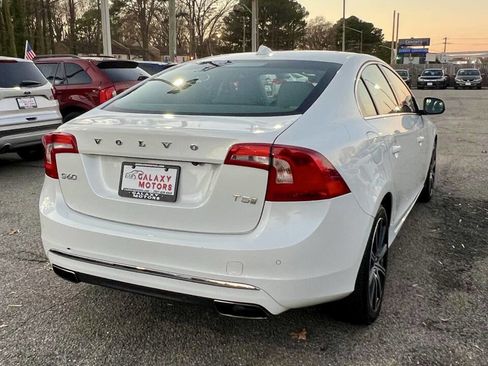 Used 2016 Volvo S60 T5 Premier image 5