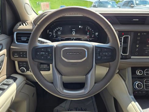 Used 2023 GMC Yukon Denali w/ Max Trailering Package AWD/4WD image 21
