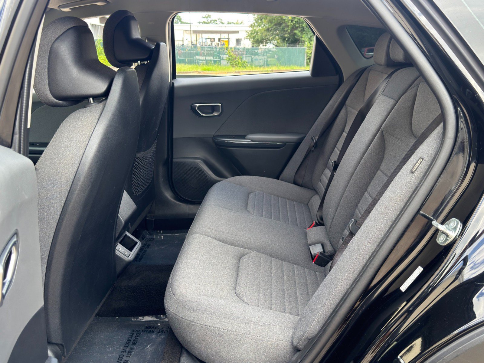 Used 2025 Kia K4 EX FWD image 36