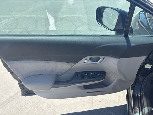 Used 2015 Honda Civic LX image 10