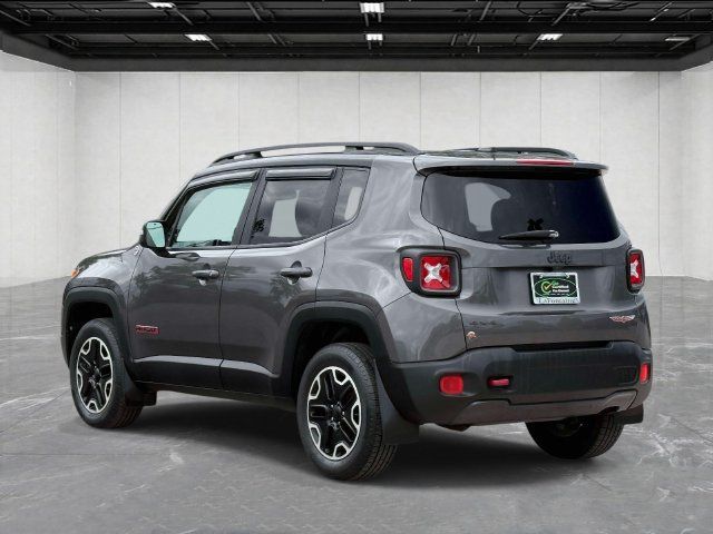 Certified 2017 Jeep Renegade Trailhawk w/ Premium Trailhawk Package AWD/4WD image 7