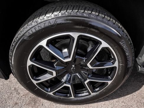 Used 2025 Chevrolet Tahoe RST w/ Comfort Package image 8