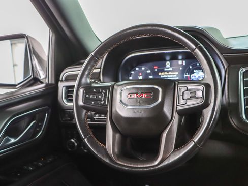 Used 2023 GMC Yukon AT4 w/ AT4 Premium Package image 13