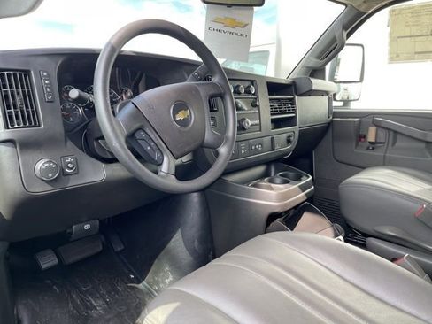 New 2025 Chevrolet Express 3500 w/ Power Convenience Package image 10