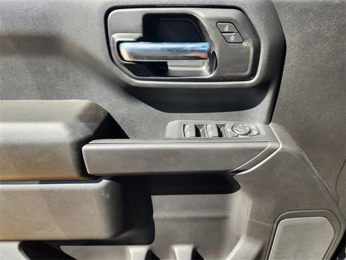 New 2026 Chevrolet Silverado 1500 Custom image 18