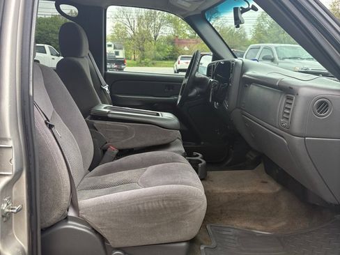 Used 2007 Chevrolet Silverado 1500 LS RWD image 11