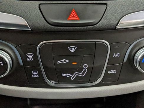 Certified 2019 Chevrolet Equinox LS w/ LS Convenience Package image 55