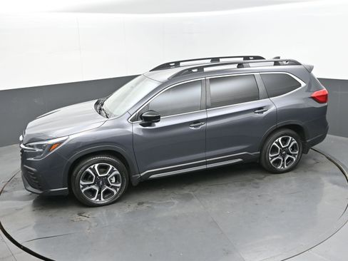 Used 2024 Subaru Ascent Limited image 34