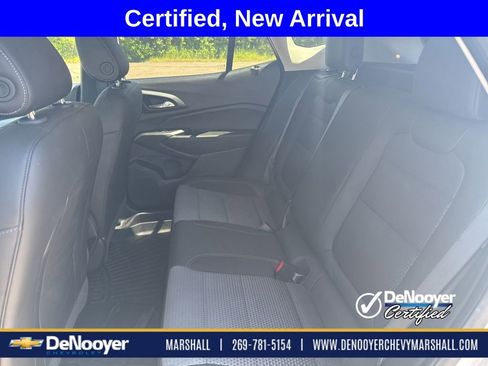 Used 2025 Chevrolet Trax LT w/ Driver Confidence Package FWD image 9