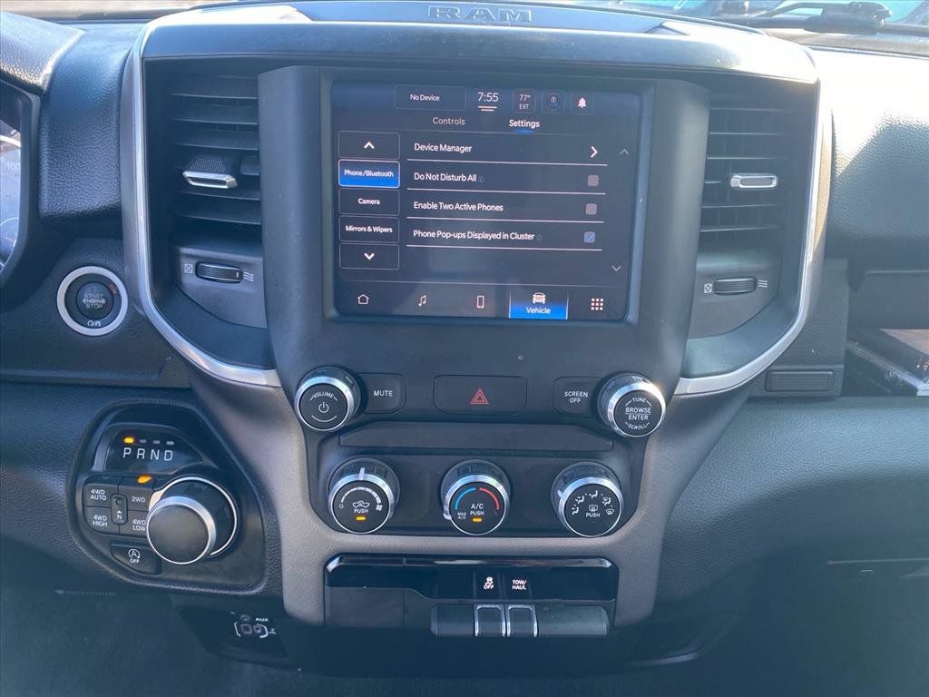 Used 2022 RAM 1500 Big Horn AWD/4WD image 11