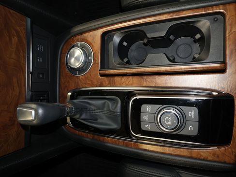 Used 2023 Nissan Armada SL w/ Cargo Package image 15