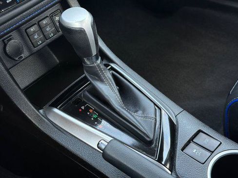 Certified 2017 Toyota Corolla XSE FWD image 23