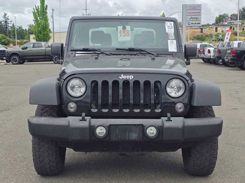 Used 2015 Jeep Wrangler Sport AWD/4WD image 12