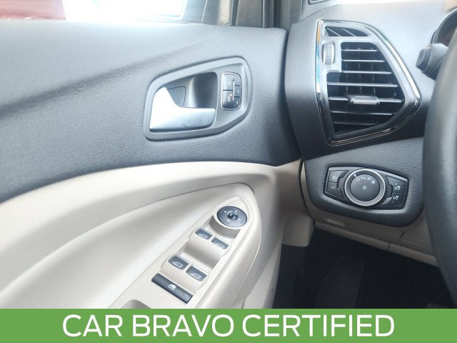 Used 2019 Ford Escape Titanium FWD image 36
