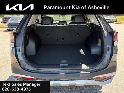 Certified 2023 Kia Sportage EX AWD/4WD image 29