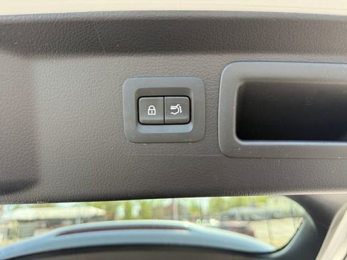 Used 2025 MAZDA CX-50 AWD 2.5 S w/ Preferred Package image 24