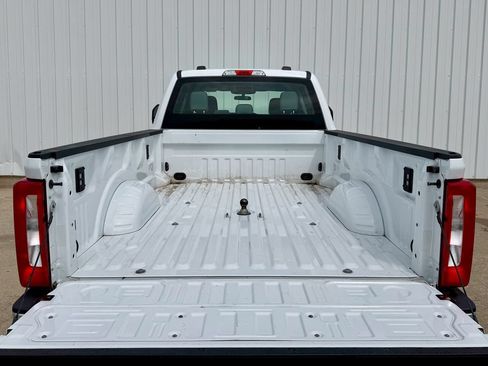 Used 2024 Ford F350 XL w/ Snow Plow/Camper Package AWD/4WD image 16