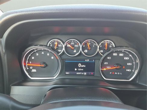 Used 2022 Chevrolet Silverado 1500 LT Trail Boss w/ Safety Package image 18