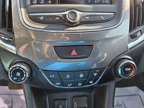 Used 2019 Chevrolet Cruze LS w/ LS Convenience Package FWD image 33