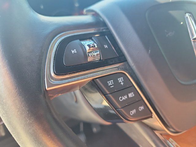 Certified 2020 Lincoln Nautilus Reserve FWD image 27