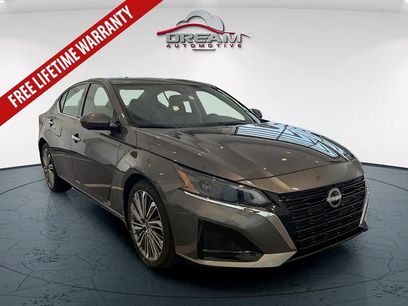 New 2025 Nissan Altima 2.5 SL