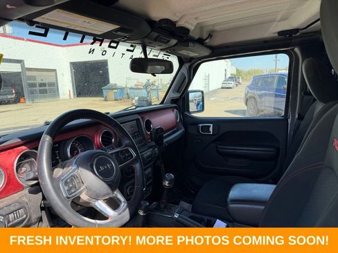 Used 2018 Jeep Wrangler Unlimited Rubicon w/ LED Lighting Group image 8
