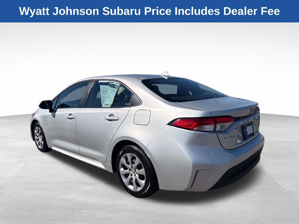 Used 2025 Toyota Corolla LE FWD image 7
