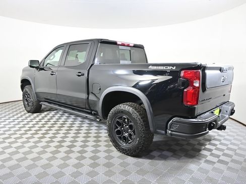 Used 2024 Chevrolet Silverado 1500 ZR2 w/ ZR2 Bison Edition AWD/4WD image 4