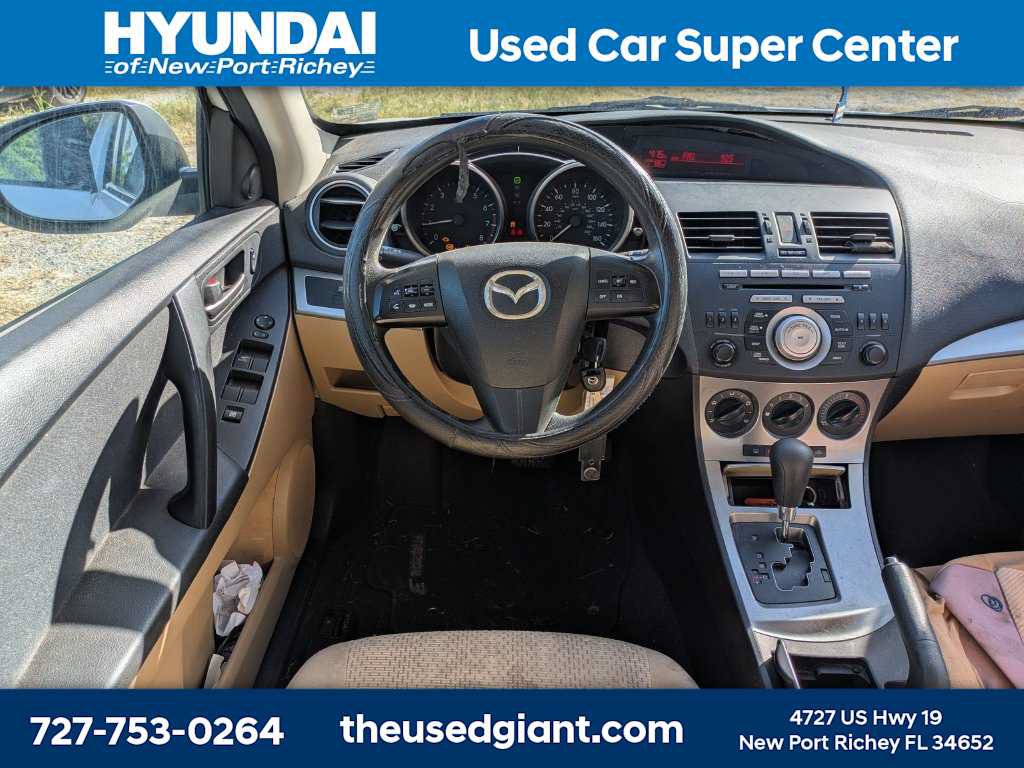 Used 2011 MAZDA MAZDA3 i Touring FWD image 12
