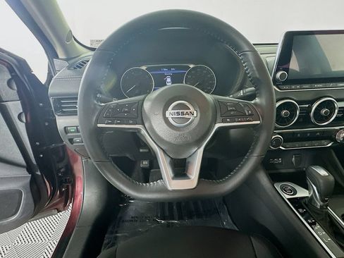 Used 2022 Nissan Sentra SV FWD image 17
