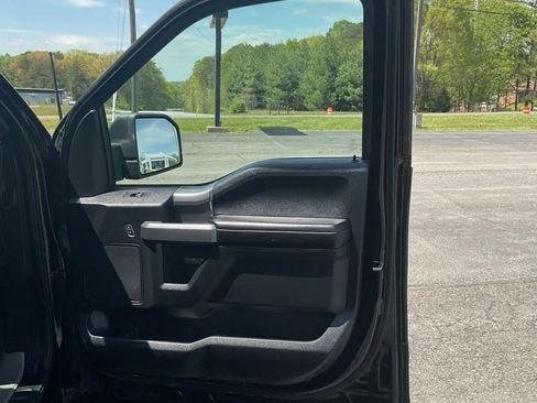 Used 2017 Ford F150 XLT w/ Equipment Group 302A Luxury image 27