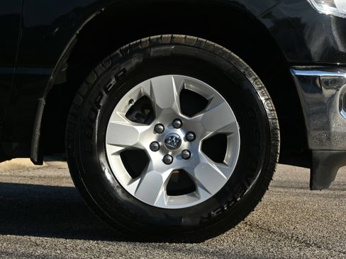 Used 2021 RAM 1500 Big Horn image 21