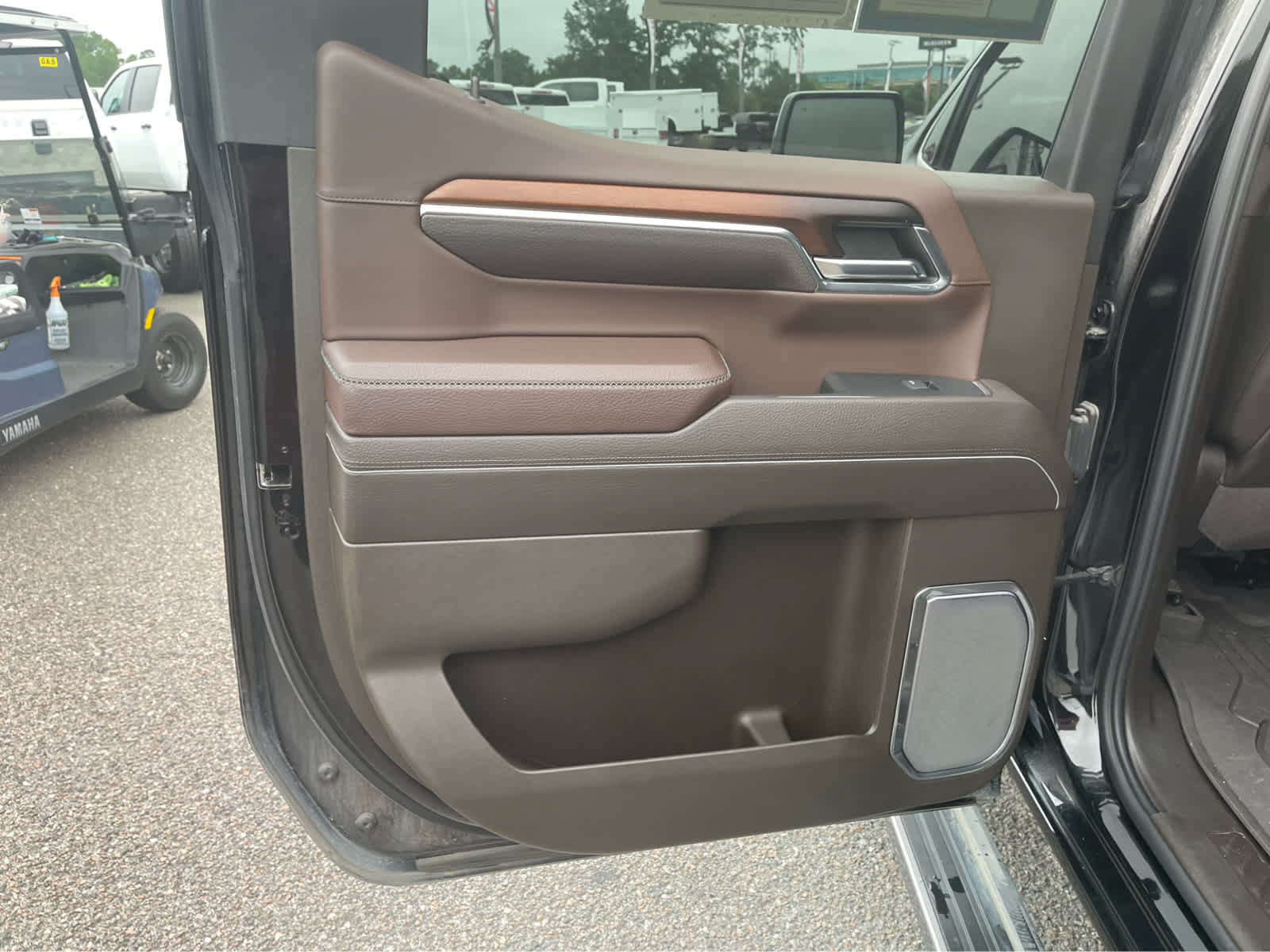 Used 2024 GMC Sierra 1500 Denali AWD/4WD image 19
