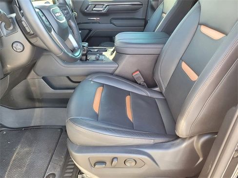 Used 2023 GMC Sierra 1500 AT4 w/ Technology Package image 20