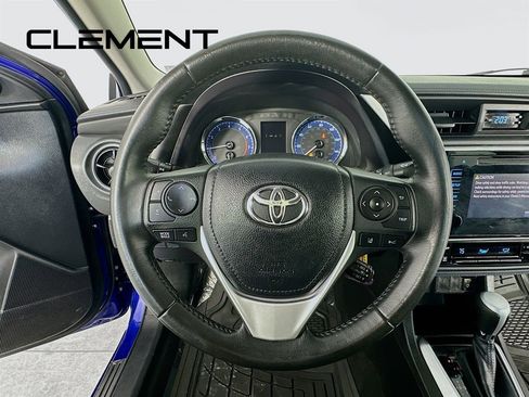 Used 2019 Toyota Corolla SE image 15