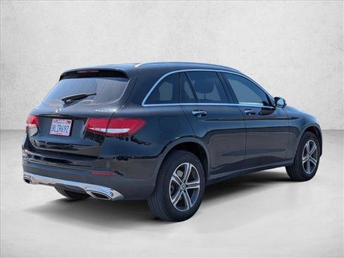 Certified 2019 Mercedes-Benz GLC 300 4MATIC image 5