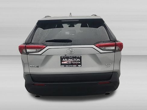 Used 2025 Toyota RAV4 XLE AWD/4WD image 5
