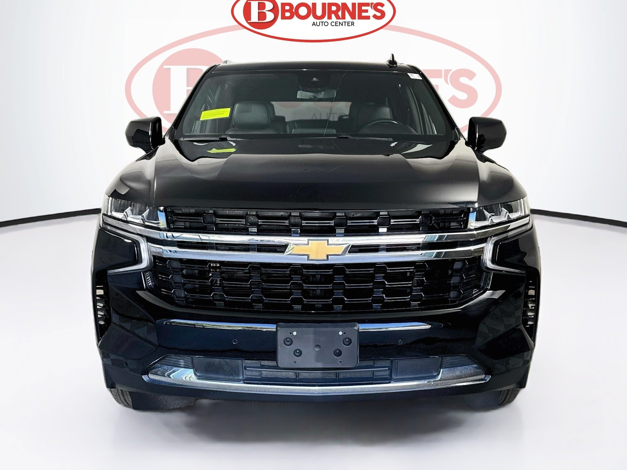 Used 2023 Chevrolet Suburban LS AWD/4WD image 3