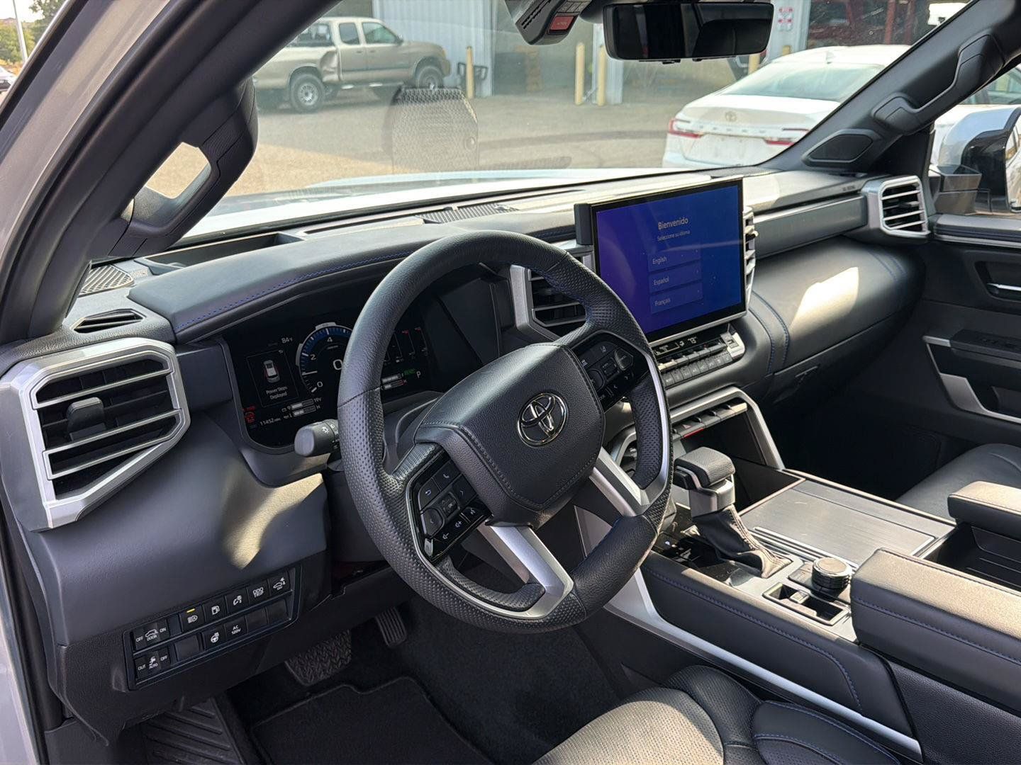 Certified 2025 Toyota Sequoia Platinum AWD/4WD image 24
