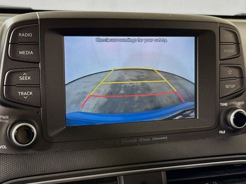 Used 2019 Hyundai Kona Limited image 11