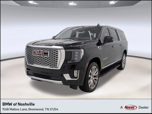 Used 2022 GMC Yukon XL Denali image 1