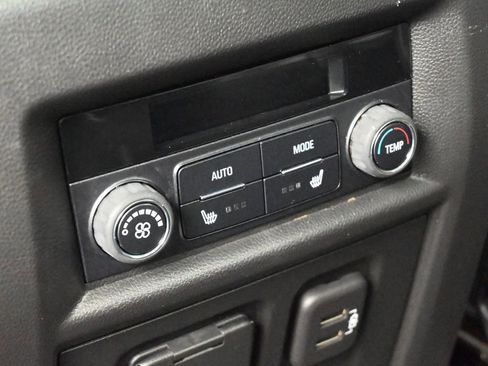 Used 2021 Chevrolet Traverse Premier w/ Redline Edition image 52