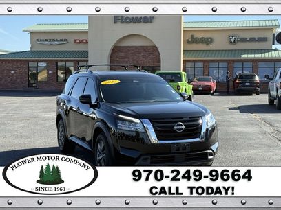 Used 2022 Nissan Pathfinder SV