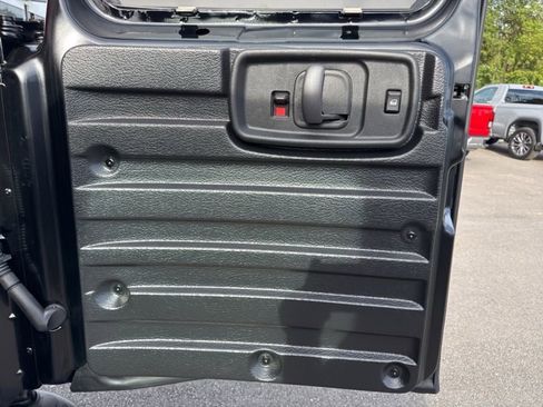 New 2025 Chevrolet Express 2500 w/ Driver Convenience Package image 24